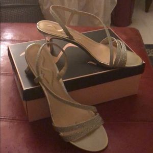 Silver metallic Nina sandals